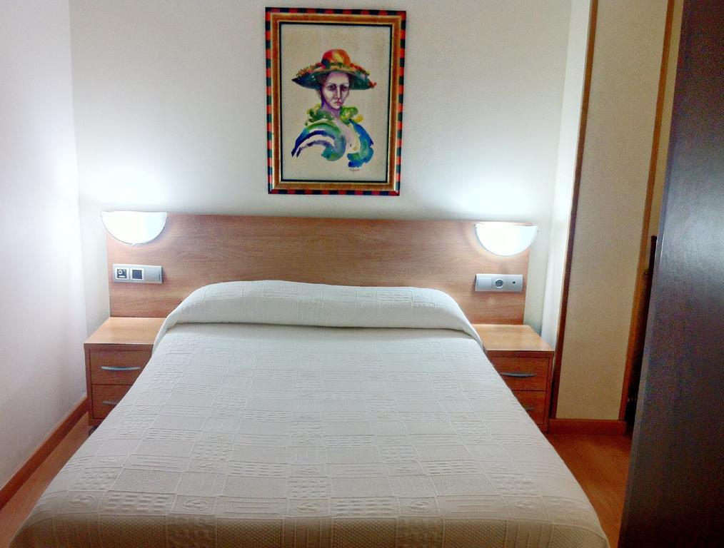 Hostal Del Carmen Santander Rum bild